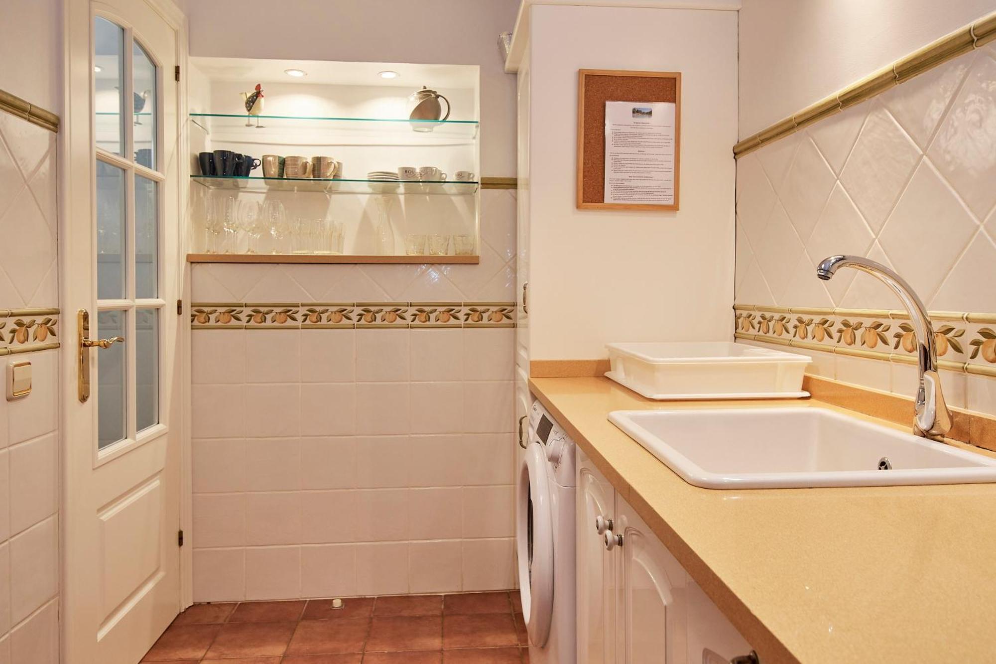 Arts House - Cabrils, Maresme, Barcelona Apartment Bagian luar foto