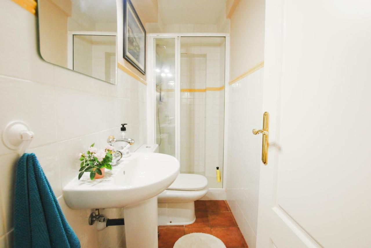 Arts House - Cabrils, Maresme, Barcelona Apartment Bagian luar foto